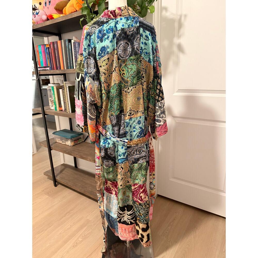 NWT- Earthbound Multi-Patterned Patchwork Kimono Robe - Picture 8 of 8